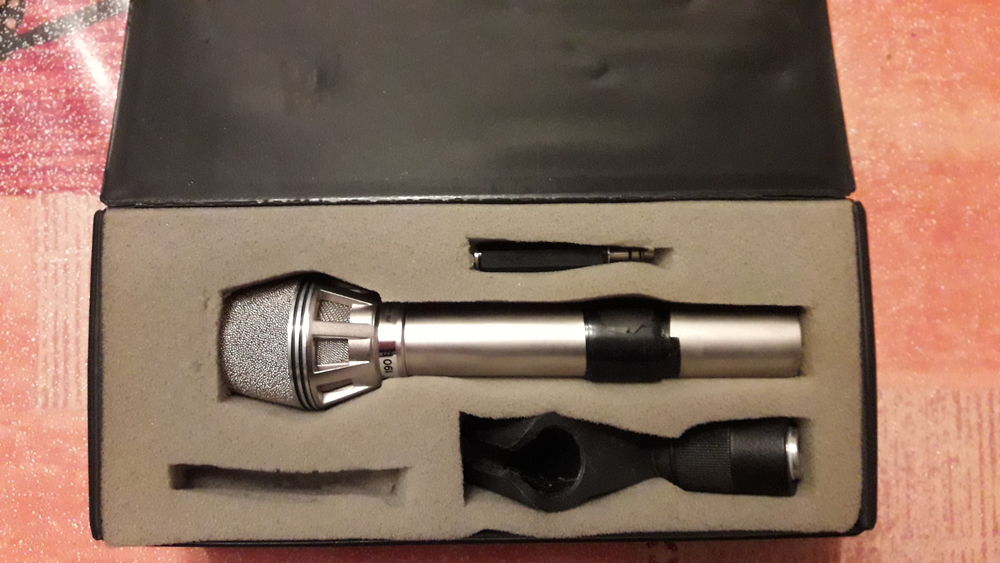Microphone vintage AKG D 190 E Audio et hifi