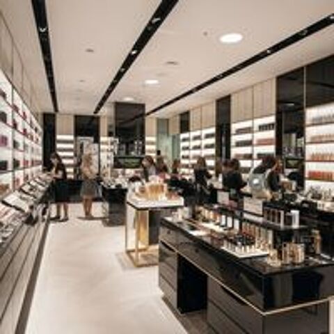   Parfumerie  Institut de Beaut limitrophe Seine et Marne 