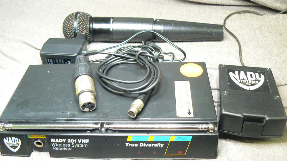Nady 201 Microphone sans fil Bricolage