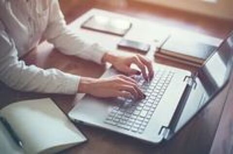   Cours d'informatique pour les nul(le)s de 7 � 77 ans et plus 