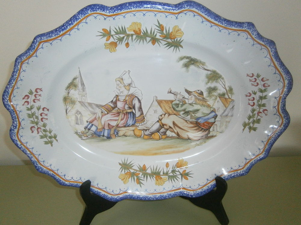 PLAT EN FAIENCE QUIMPERT ANCIEN Décoration