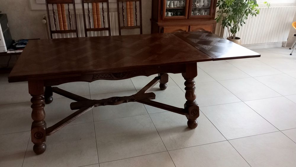 Table extensible en bois massif Meubles
