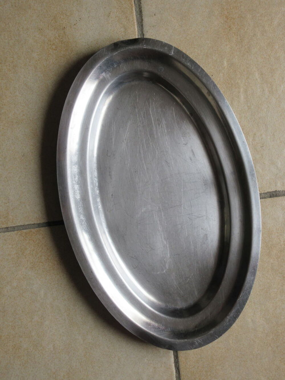 Plats de service en inox Décoration