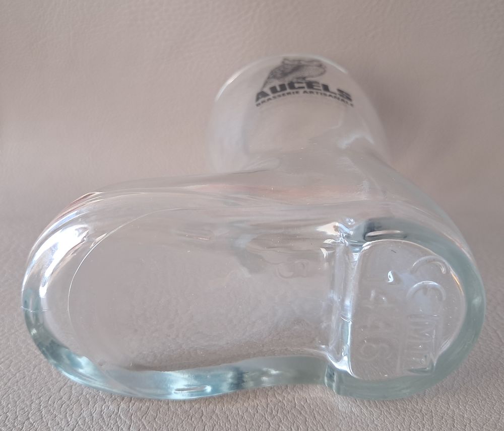 verre &agrave; bi&egrave;re en forme de botte 25 cl brasserie Aucels 