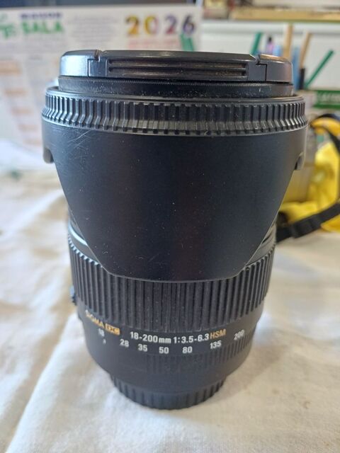 OBJECTIF SIGMA ZOOM 18-200 mm 75 Tours (37)