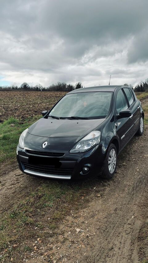 Renault clio iii 1.2 16V 75 eco2 20th
