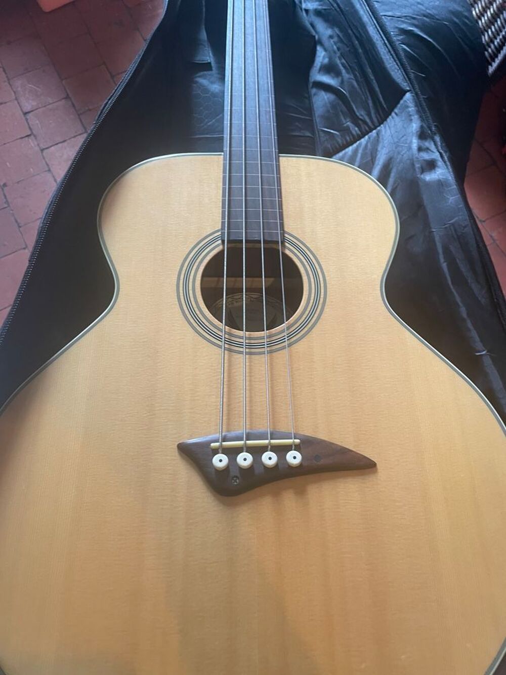 basse Dean musical instrument Instruments de musique