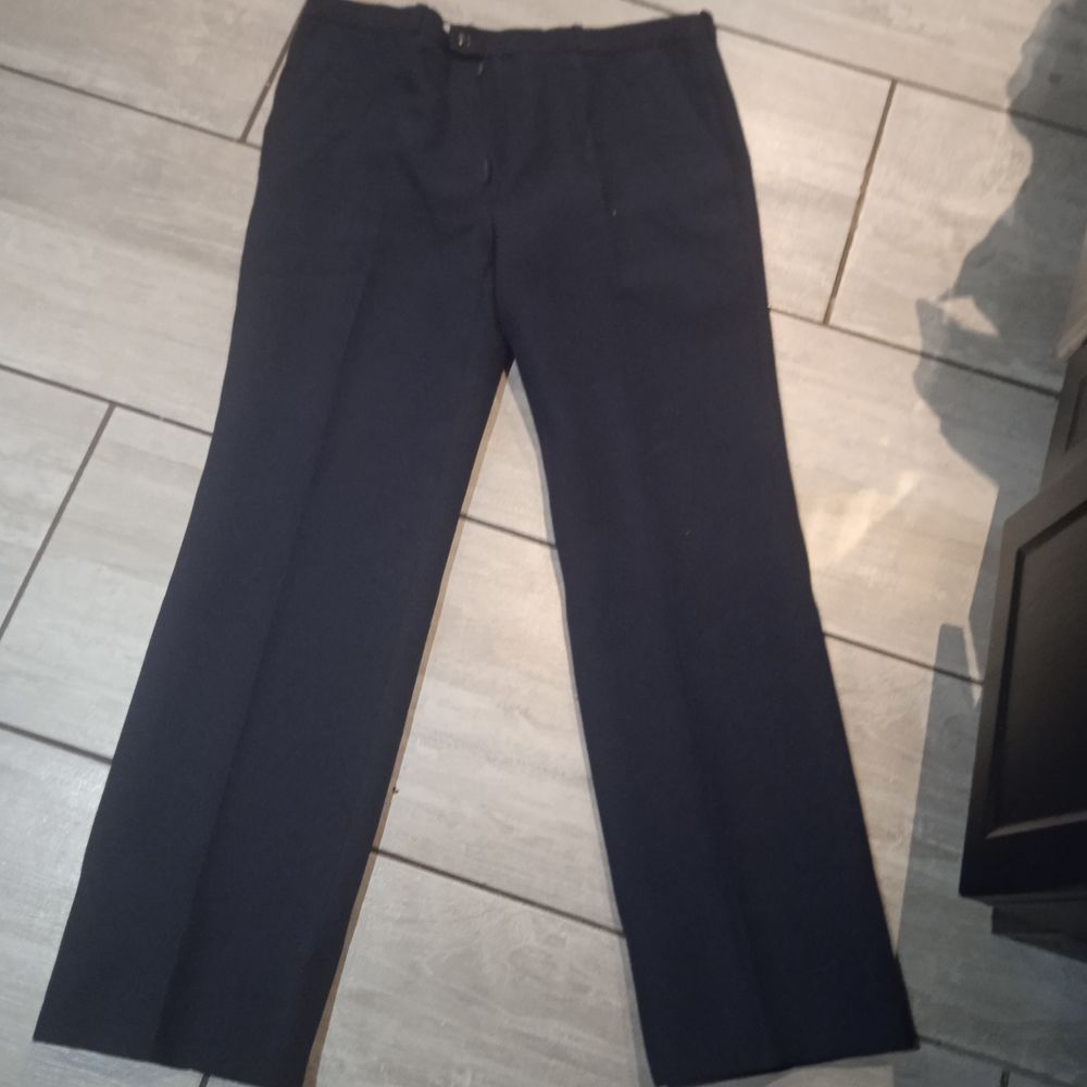 Pantalon toile marine marque country T 42 polyester fermetur Vêtements