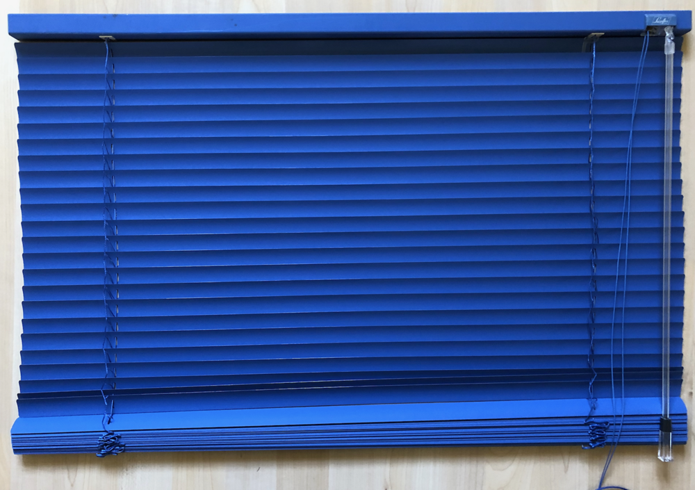 Store v&eacute;nitien Luxaflex bleu azur aluminium 68 x 200 cm neuf D�coration