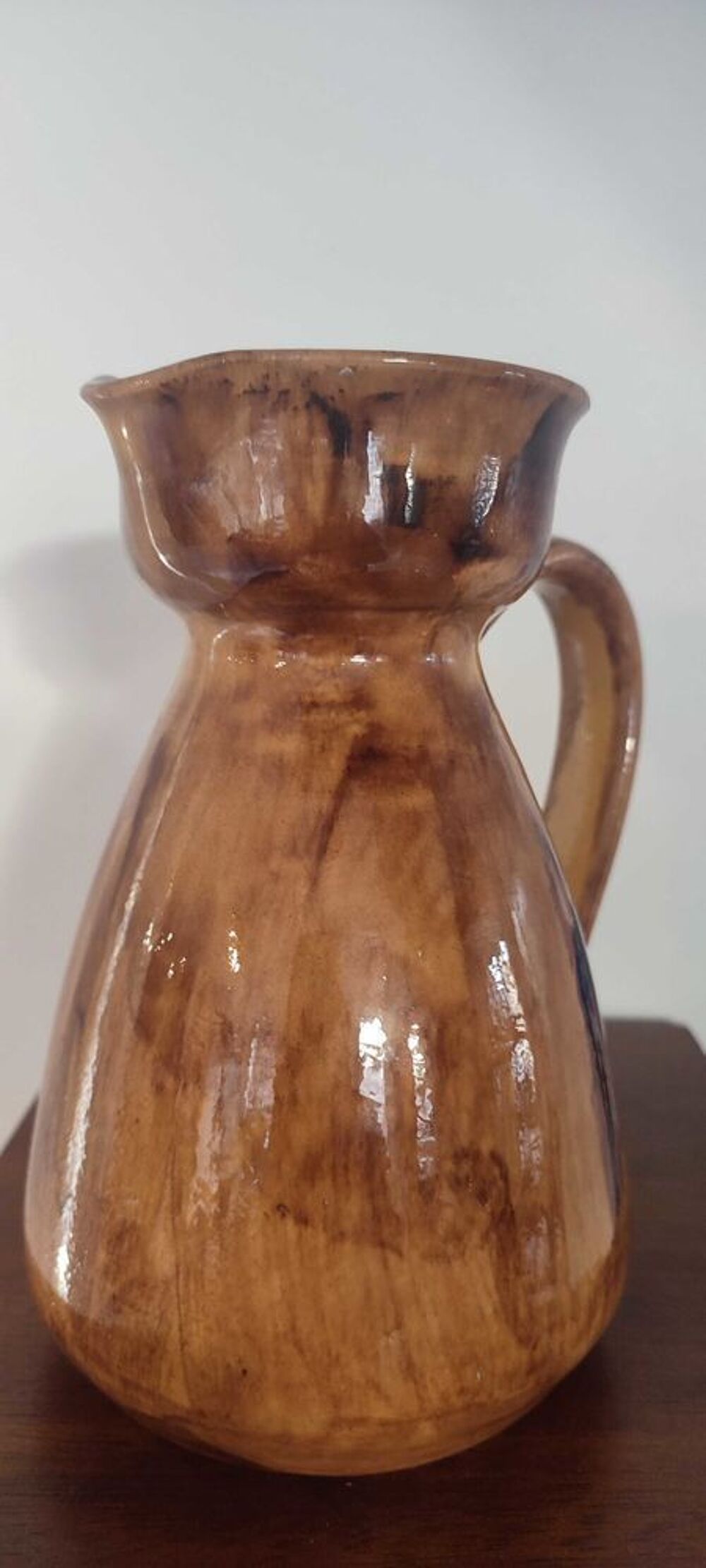 Pichet ancien c&eacute;ramique rustique . Ann&eacute;es 50/70 