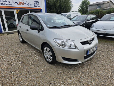 Toyota auris 1.3 VVT-i 100ch Active 5 portes ** 74000