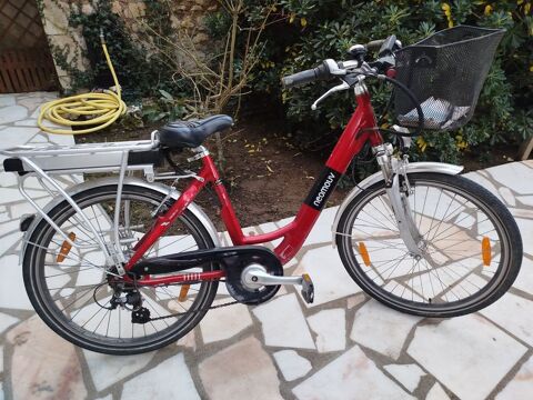 V�lo �lectrique pour femme marque N�omouv 350 Bonneuil-Matours (86)