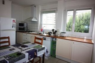  Colocation à louer 5 pièces 74 m²