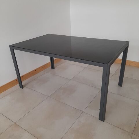 TABLE RECTANGULAIRE 30 Lalande-de-Pomerol (33)