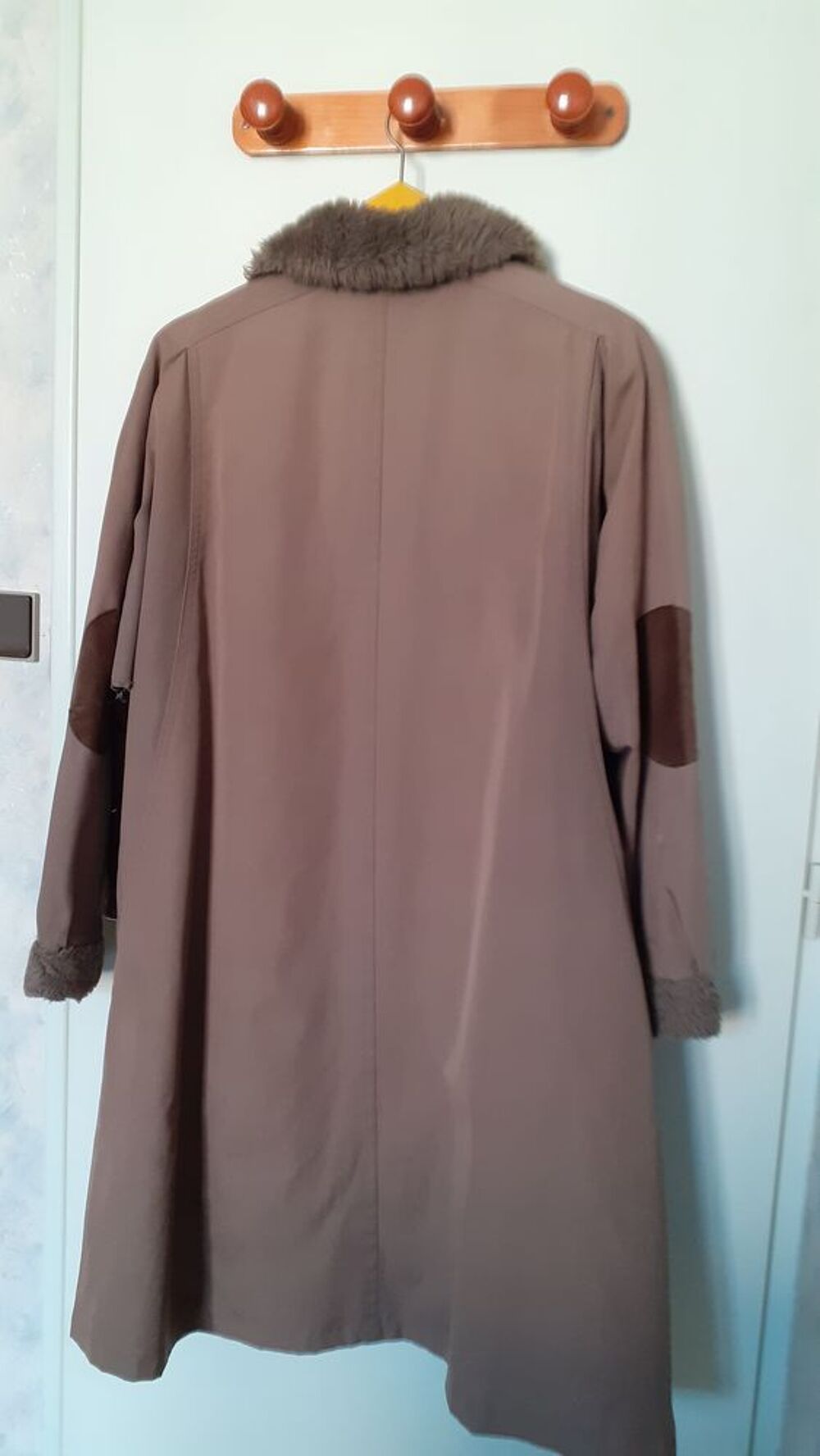 Manteau imperm&eacute;able femme taille 42-44 Vêtements