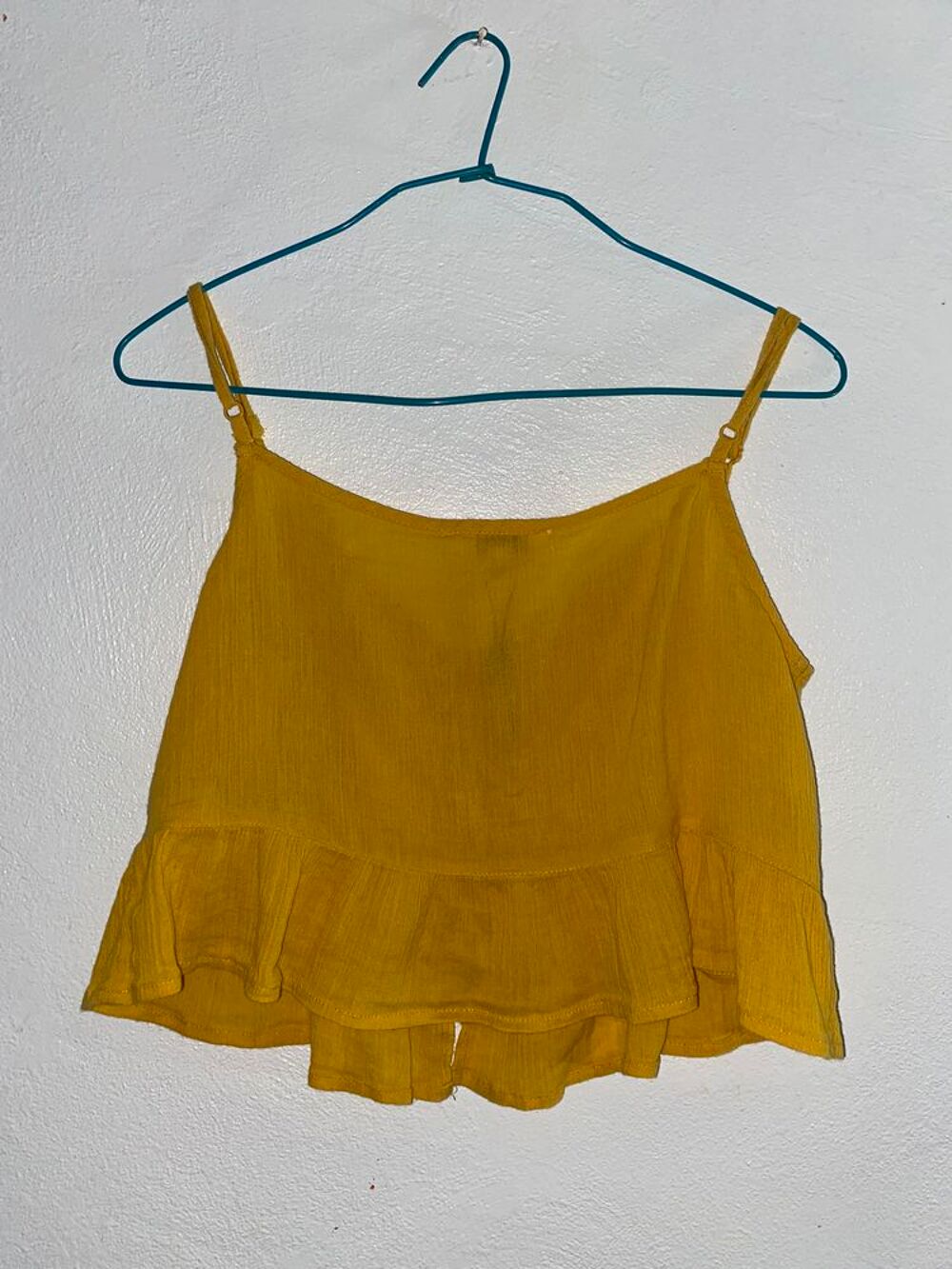 ?TOP JAUNE? Vêtements