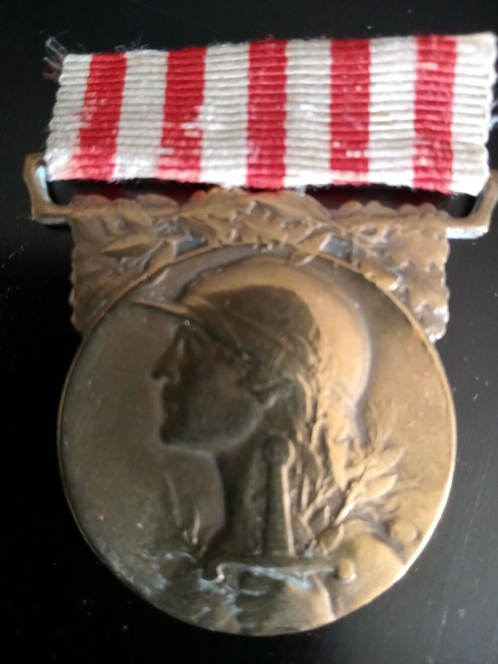 MEDIALLE "CROIX DU COMBATTANT" Décoration
