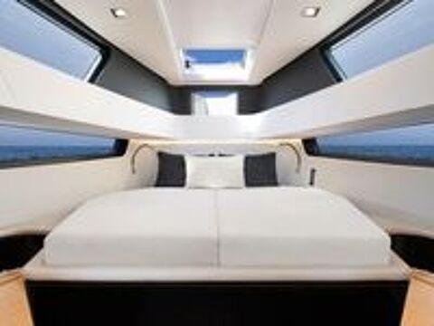 Vedette - Yacht - Offshore 2021 occasion 83990 Saint-Tropez