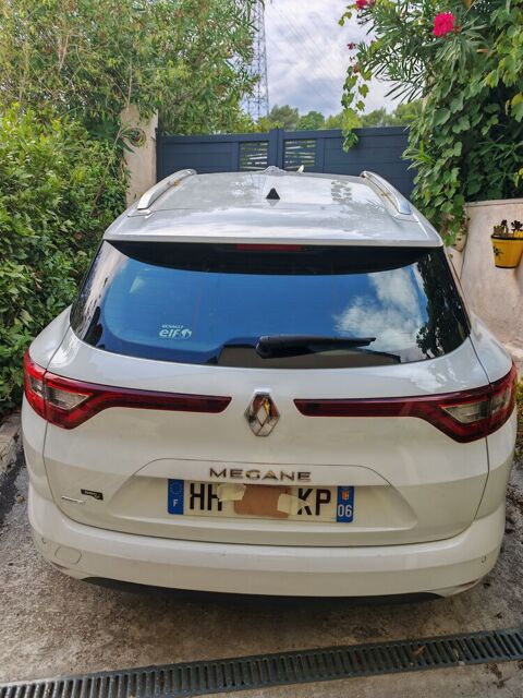 Renault megane iv estate M&eacute;gane IV Estate dCi 110 Energy B