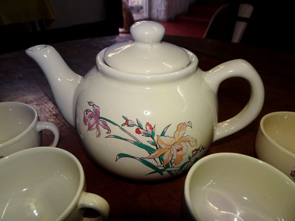  service &agrave; th&eacute; th&eacute;i&egrave;re 6 tasses Décoration