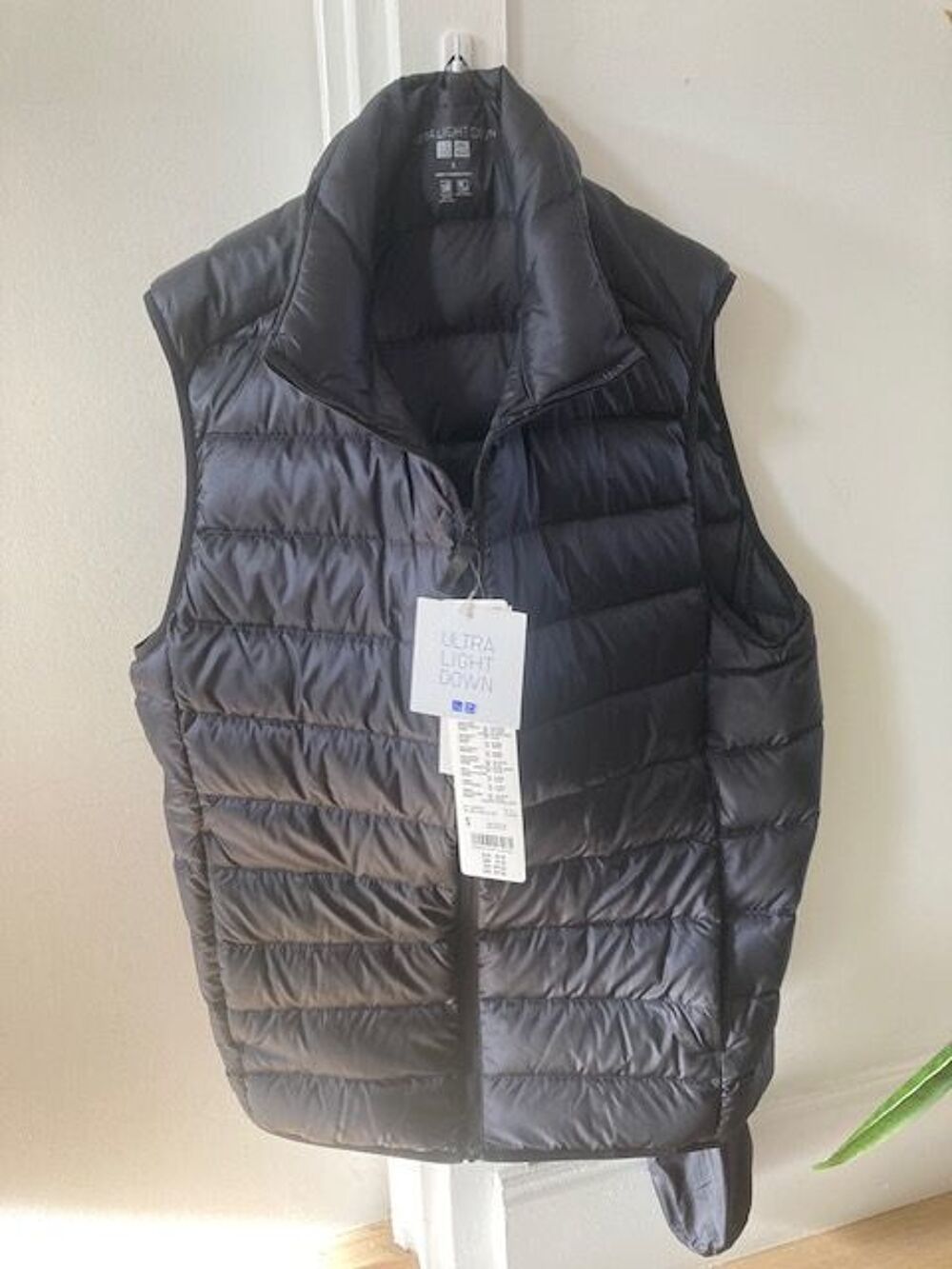 Veste extra l&eacute;g&egrave;re, neuve Vtements