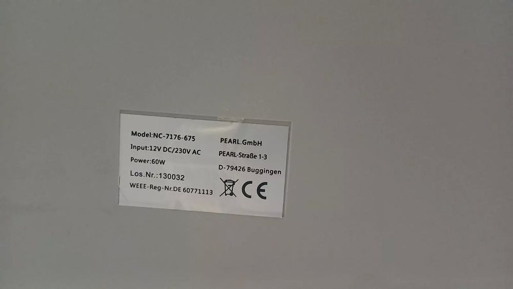 Mini-r&eacute;frig&eacute;rateur 12 V / 230 V Electroménager