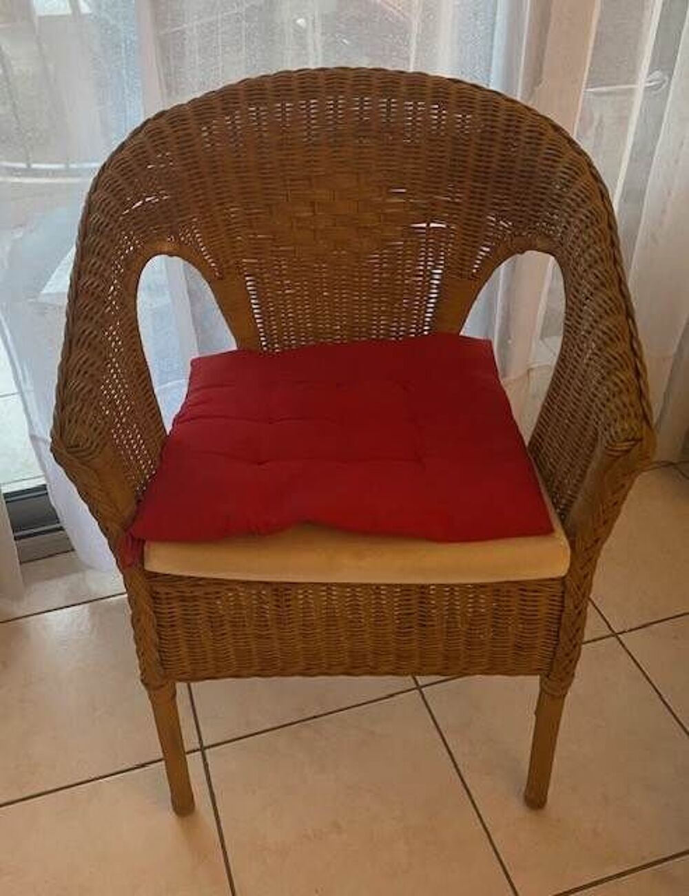 DEUX FAUTEUILS EN ROTIN Meubles