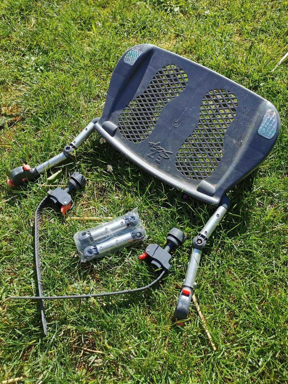 Marche pied universel pour poussette Puériculture