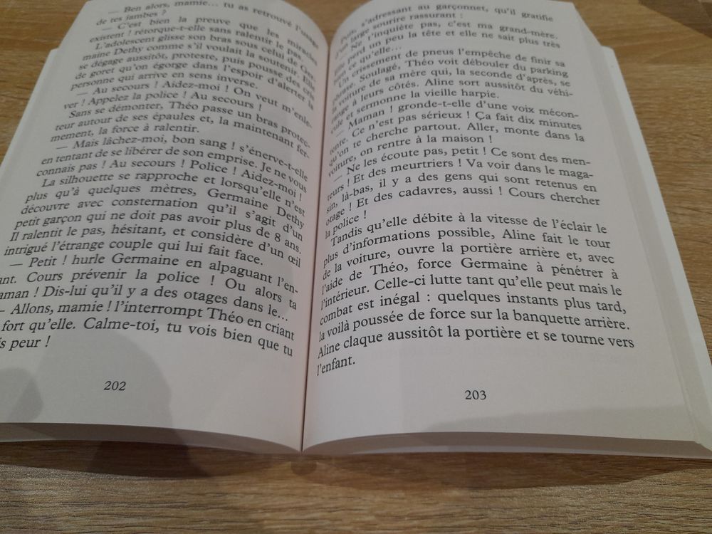 L'innocence des bourreaux Livres et BD