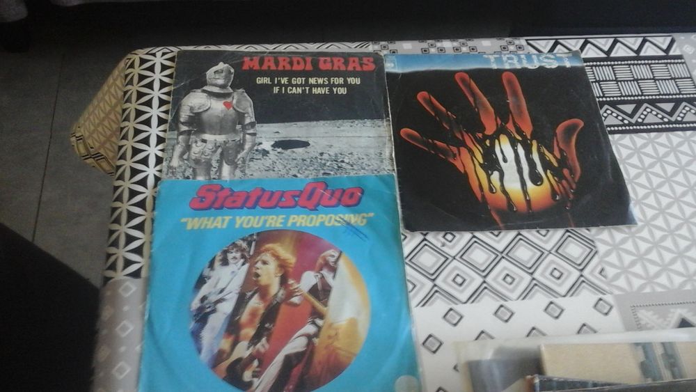 vinyls divers CD et vinyles