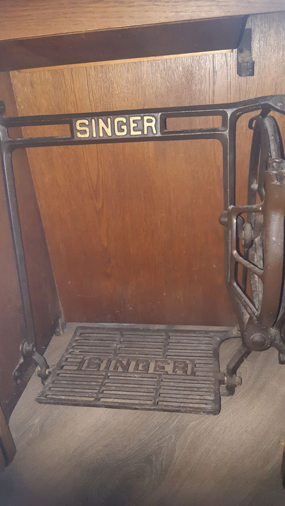 Machine &agrave; coudre SINGER Décoration