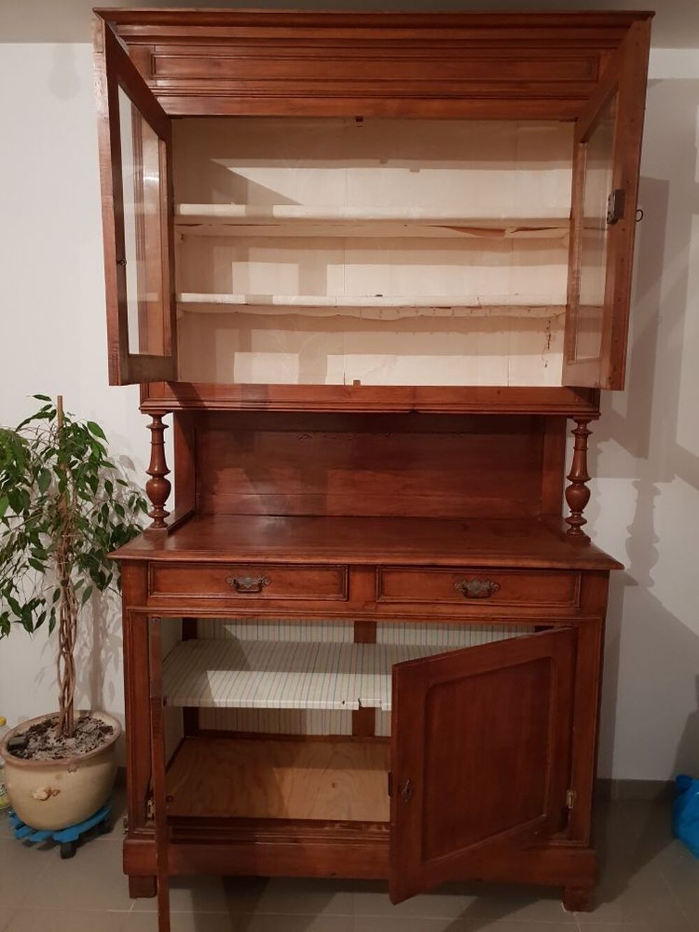 Vaisselier 1900
Meubles