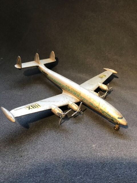 Avion m�tal MECCANO France 22 Sausheim (68)