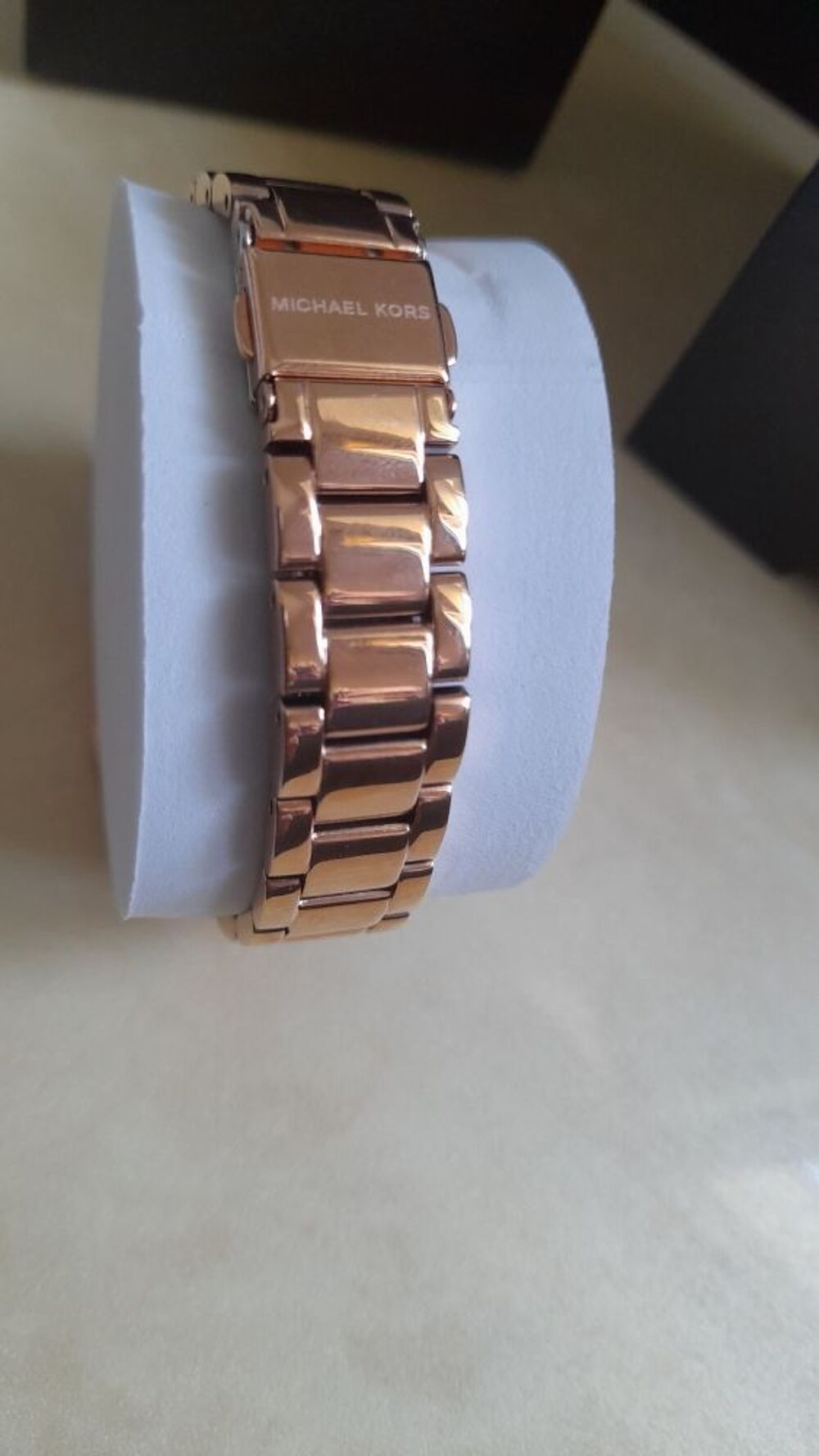 150 Bijoux et montres