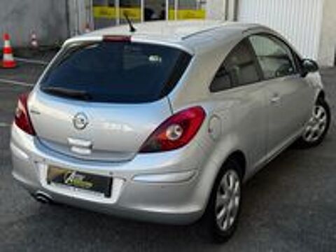 Corsa 1.4 - 100 ch Twinport Color Edition 2011 occasion 77340 Pontault-Combault