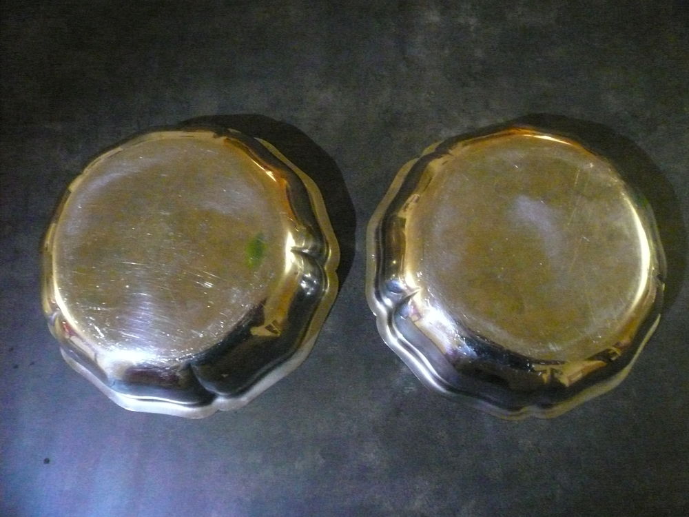 Plats / Corbeilles de table en m&eacute;tal Electroménager