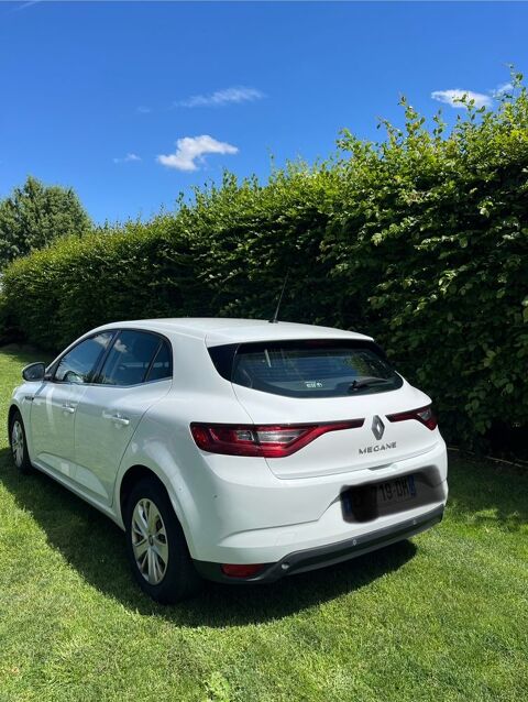 Renault megane iv Mégane IV Berline TCe 100 Energy 
