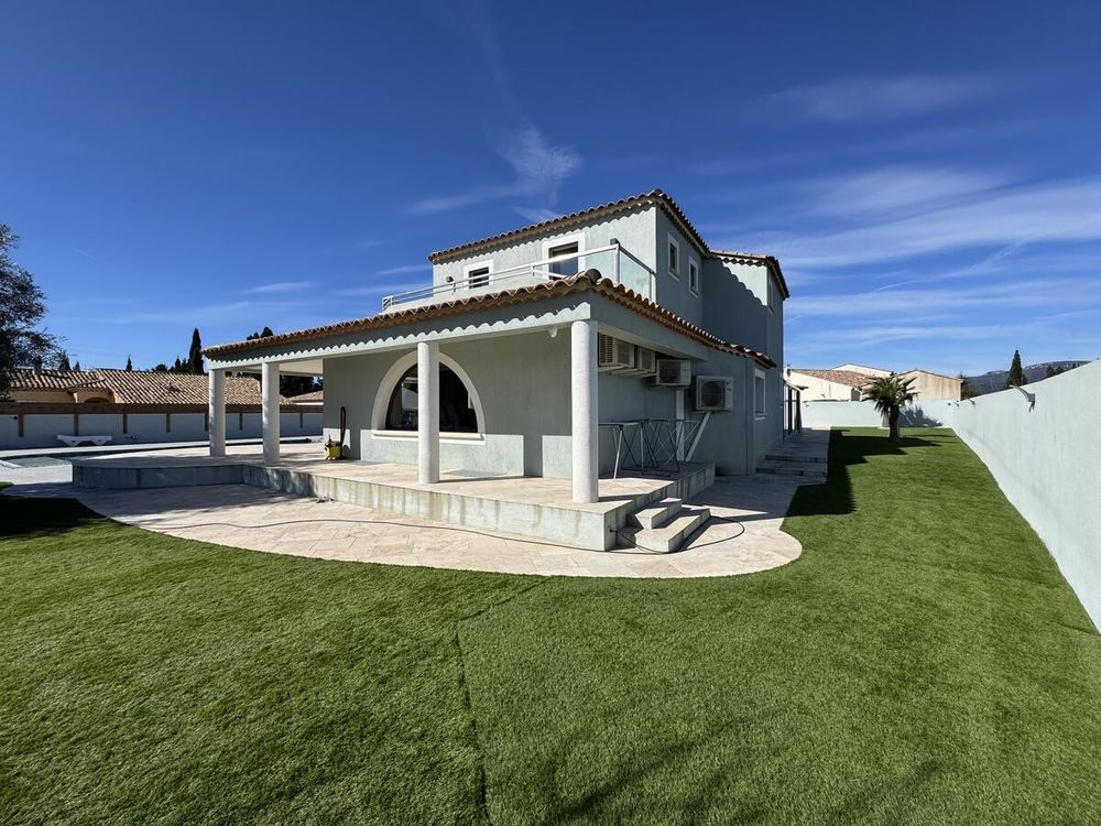 � vendre  Maison Pierrefeu-du-Var (83390)