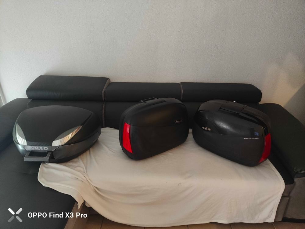 top case plus support et les deux valises lat&eacute;rales shad Sports