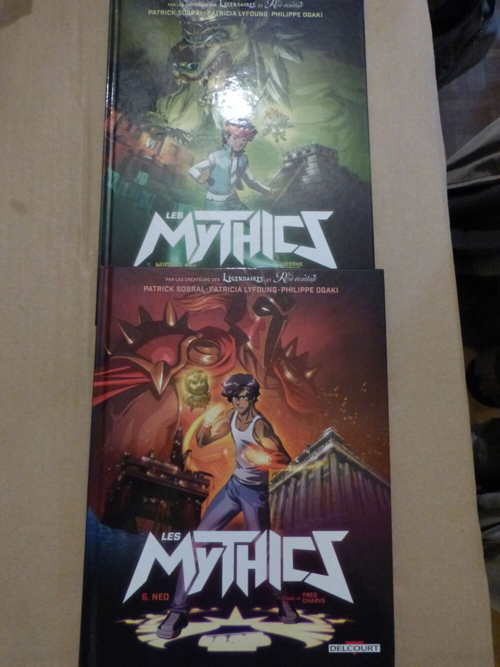 BD LES MYTHICS a choisir Livres et BD