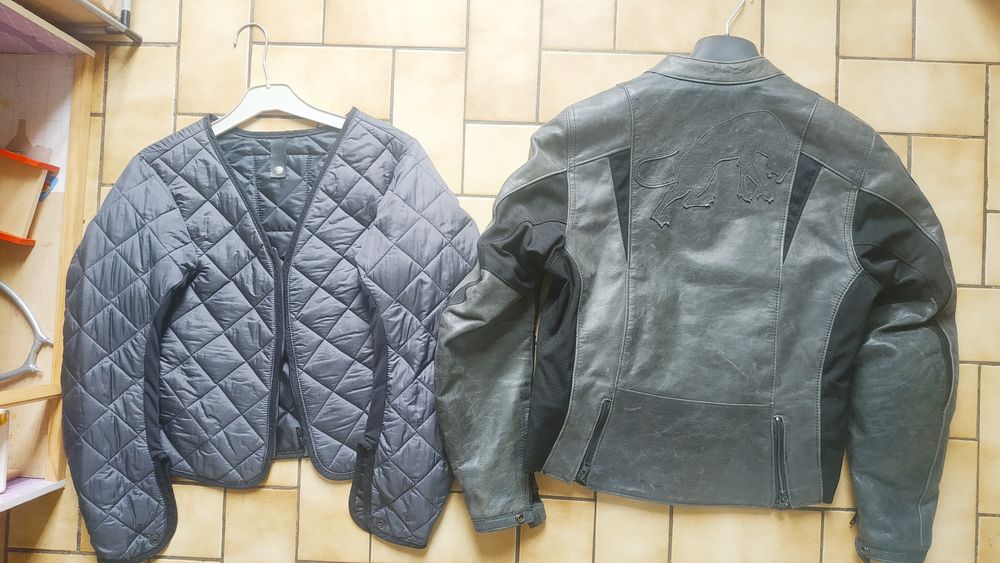 Blouson moto Vêtements