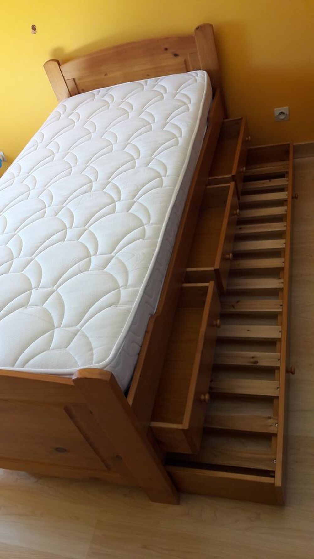 Lit 190x90 4 tiroirs + sommier + matelas Meubles