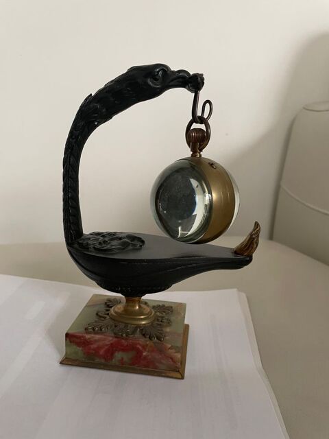 Porte montre de style Empire Clamart (92)