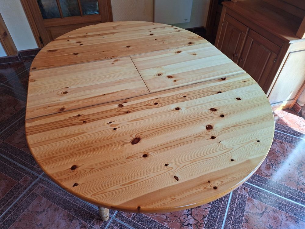 TABLE DE CUISINE/S&Eacute;JOUR RONDE, EN PIN MASSIF, AVEC RALLONGE Meubles