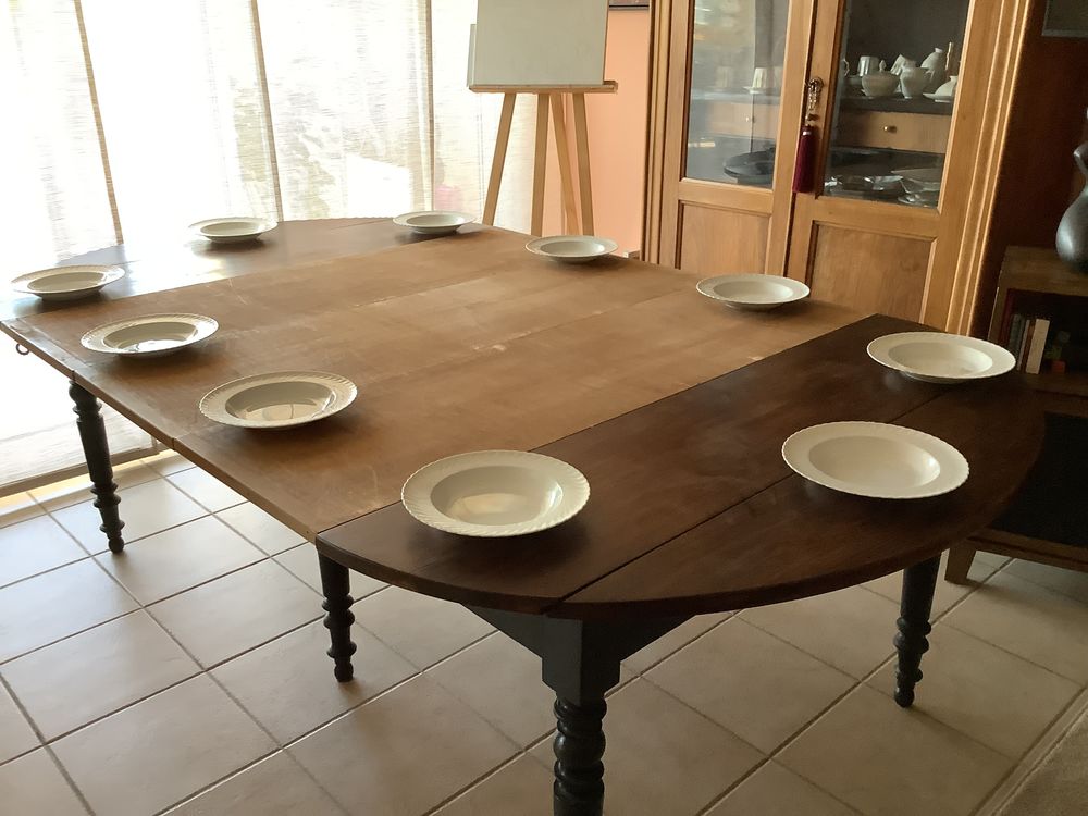 Table et chaises style Louis philippe Meubles