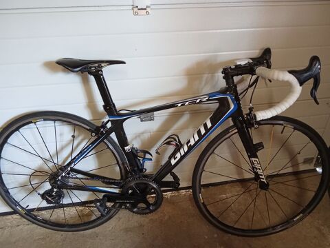 Vlo de route giant tcr advanced 2 pro 0 Ceyzriat (01)