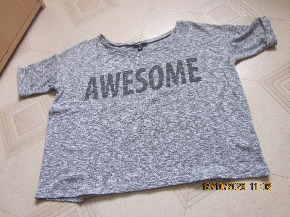 tee-(shirt gris taille XS Vêtements