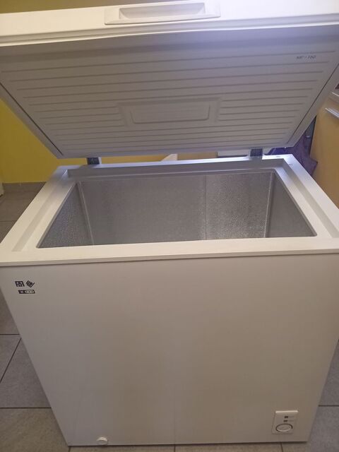 CONG�LATEUR 220 LITRES 70 Riom (63)