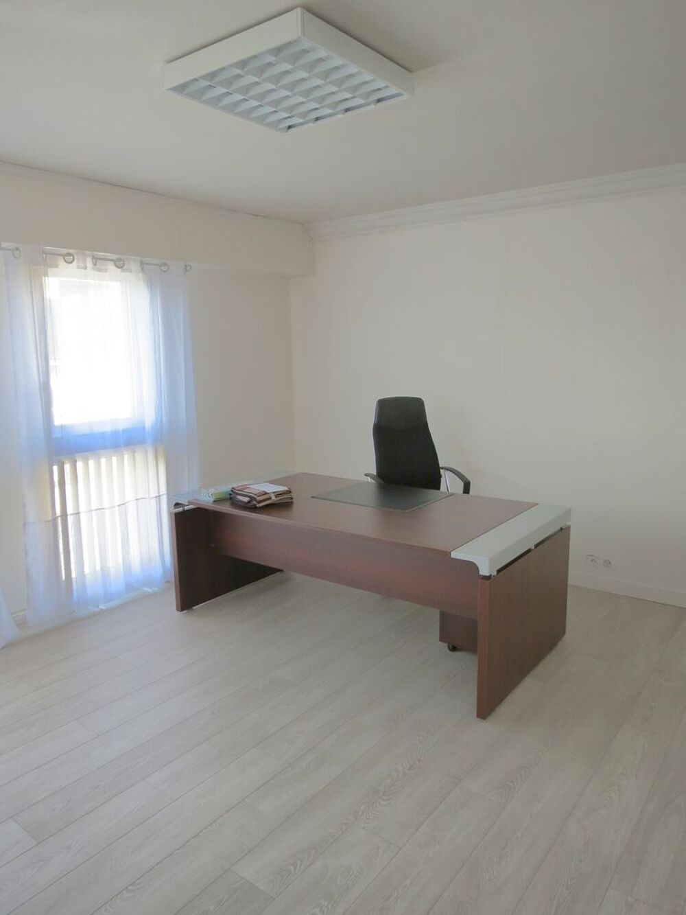 Location Appartement BUREAUX REZE PONT ROUSSEAU Rezé