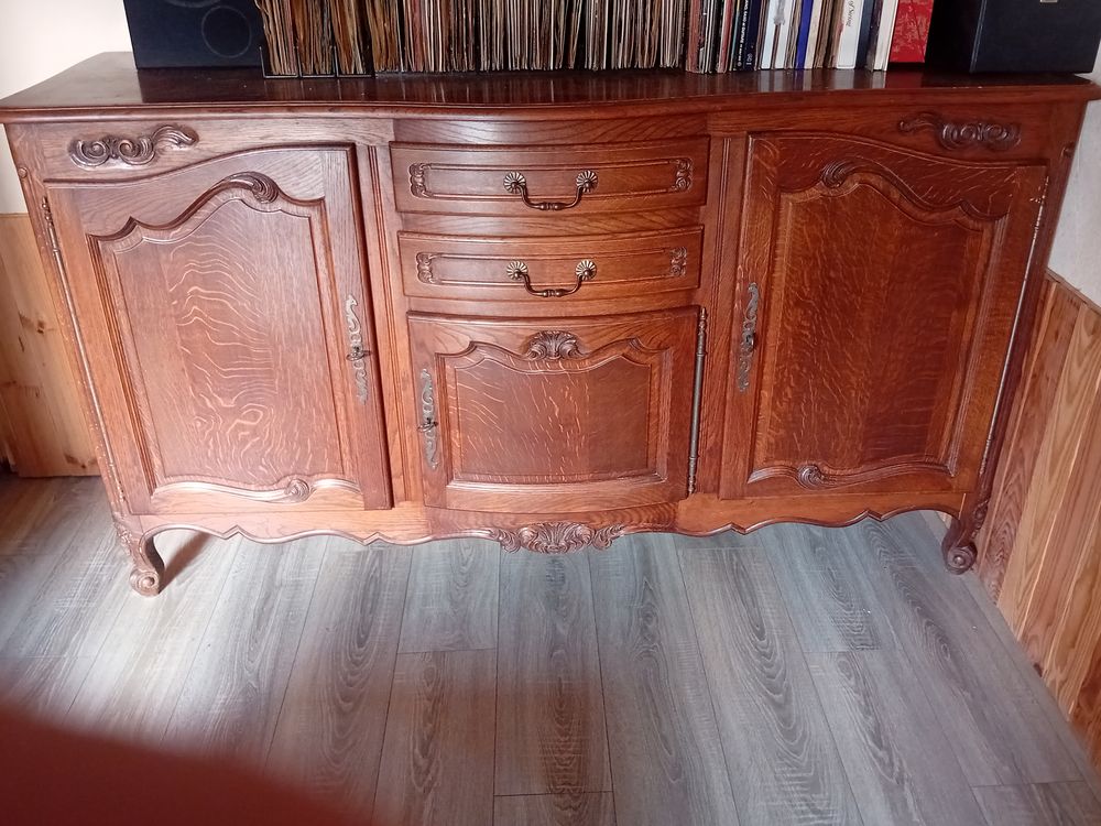 Salle a manger en ch&ecirc;ne Meubles